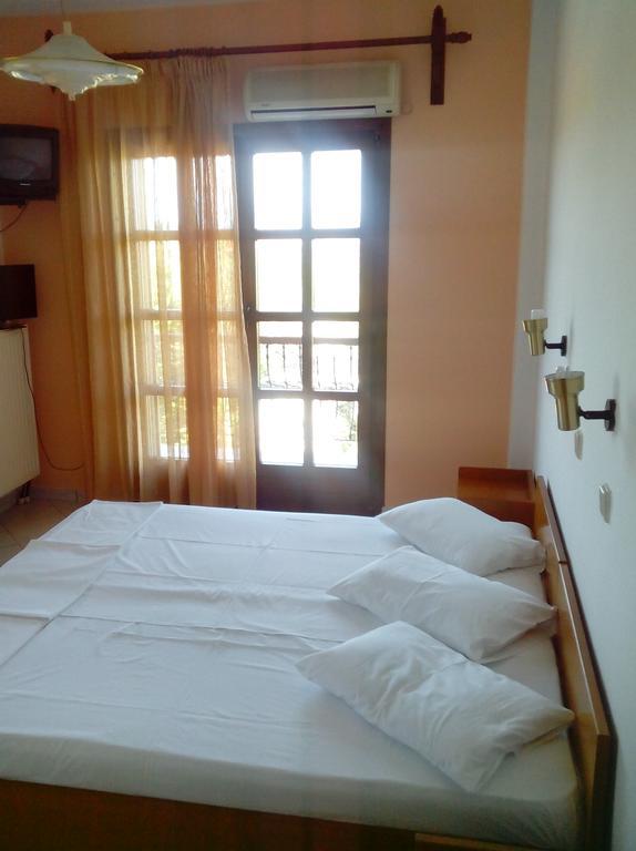 Villa Thomi Szkála Rahoníu Szoba fotó